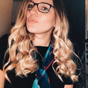 Meet your Posher, Karyne
